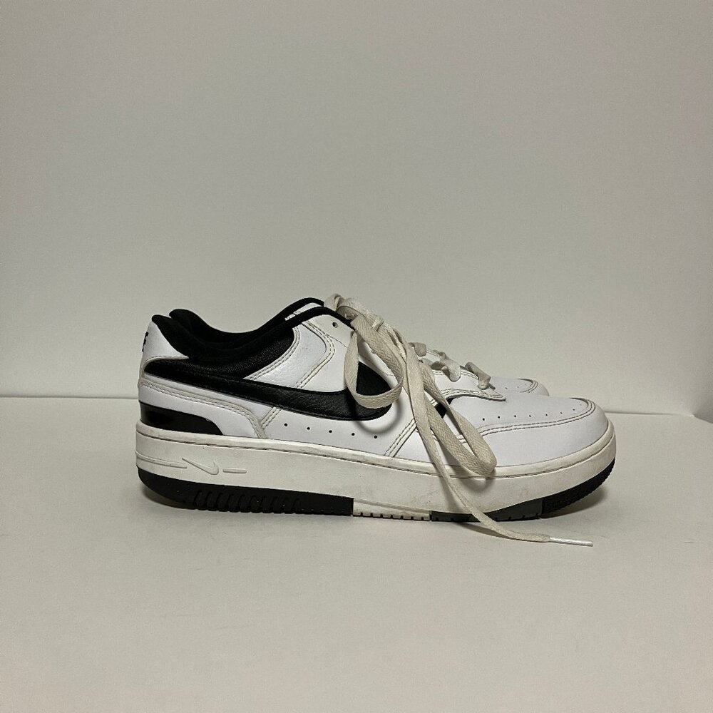 Nike Gamma Force DX9176-100, Women's Size 10, Black/White Sneakers - Picture 3 of 13